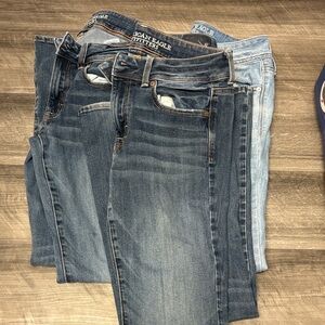 American Eagle Outfitters Women's Dark and Light Blue Skinny Jeans- 6 short